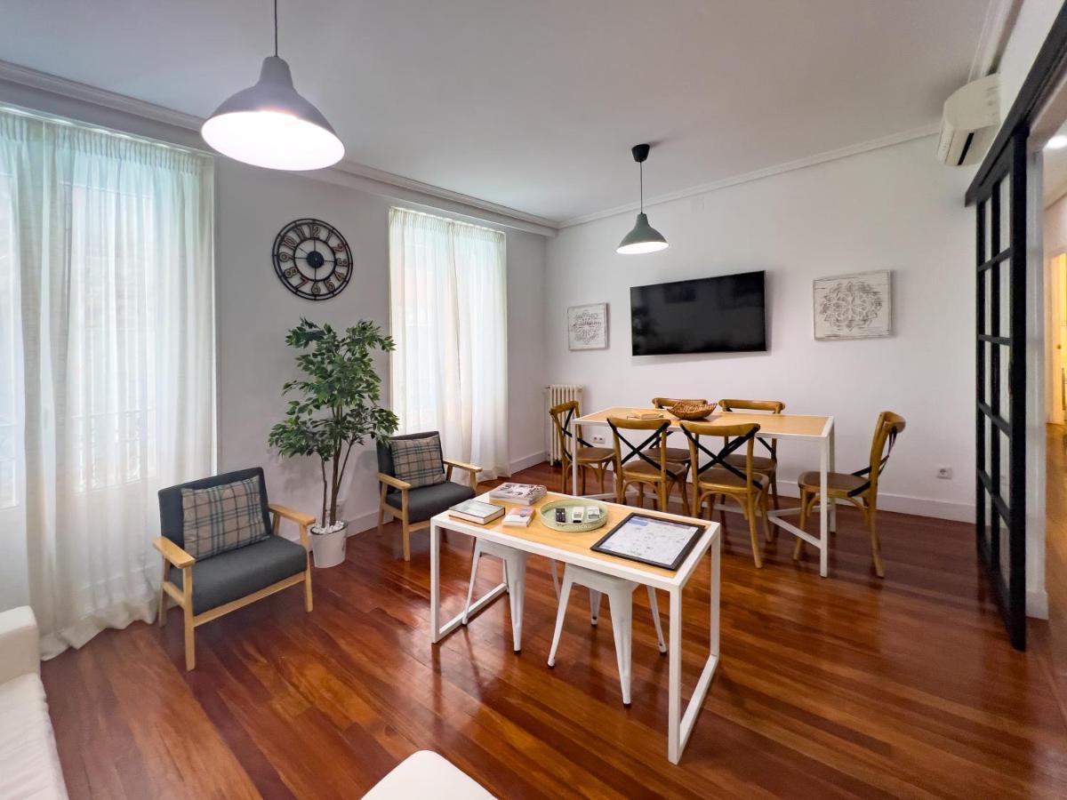 Callao Suites Мадрид Экстерьер фото