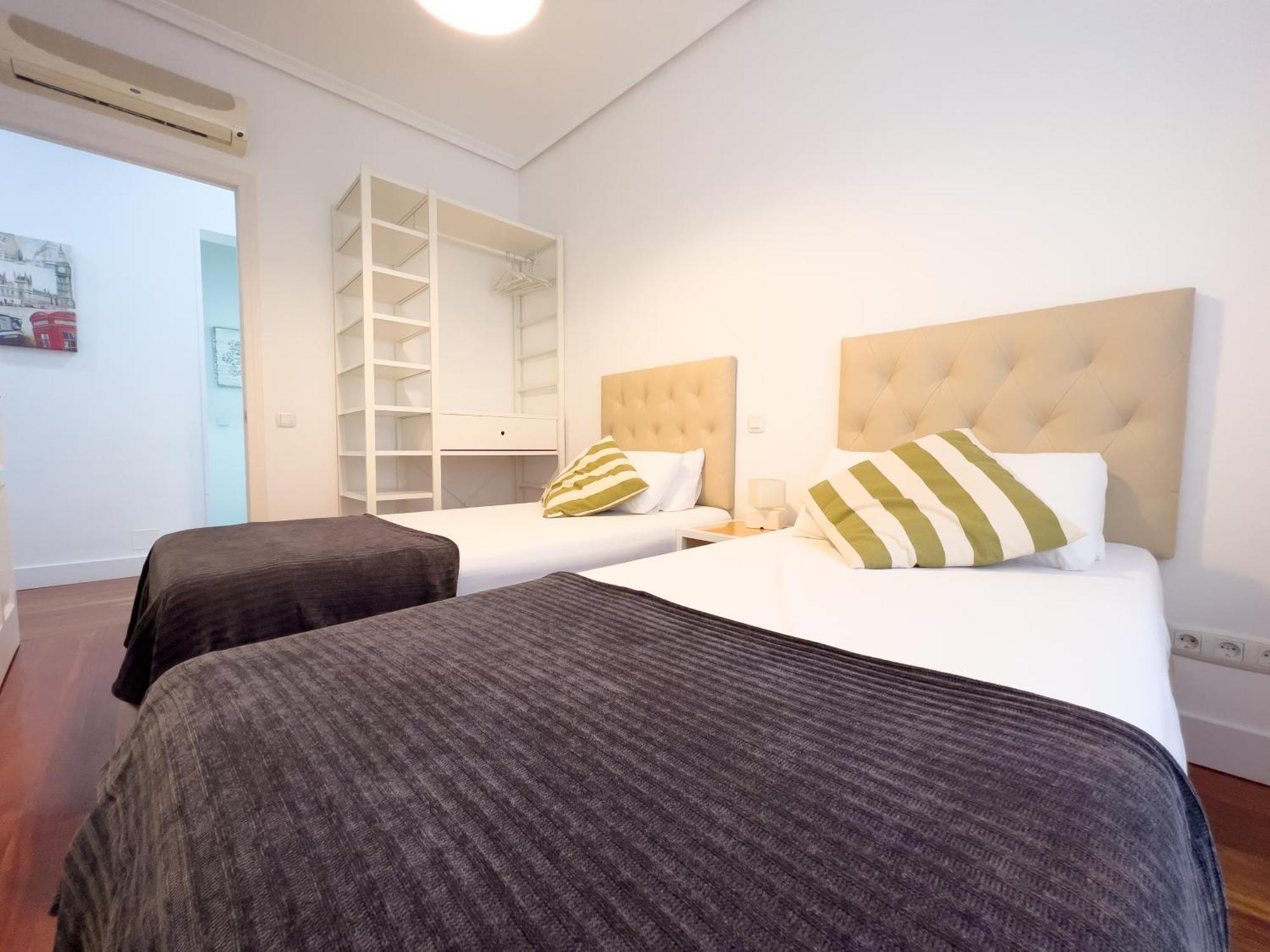 Callao Suites Мадрид Экстерьер фото
