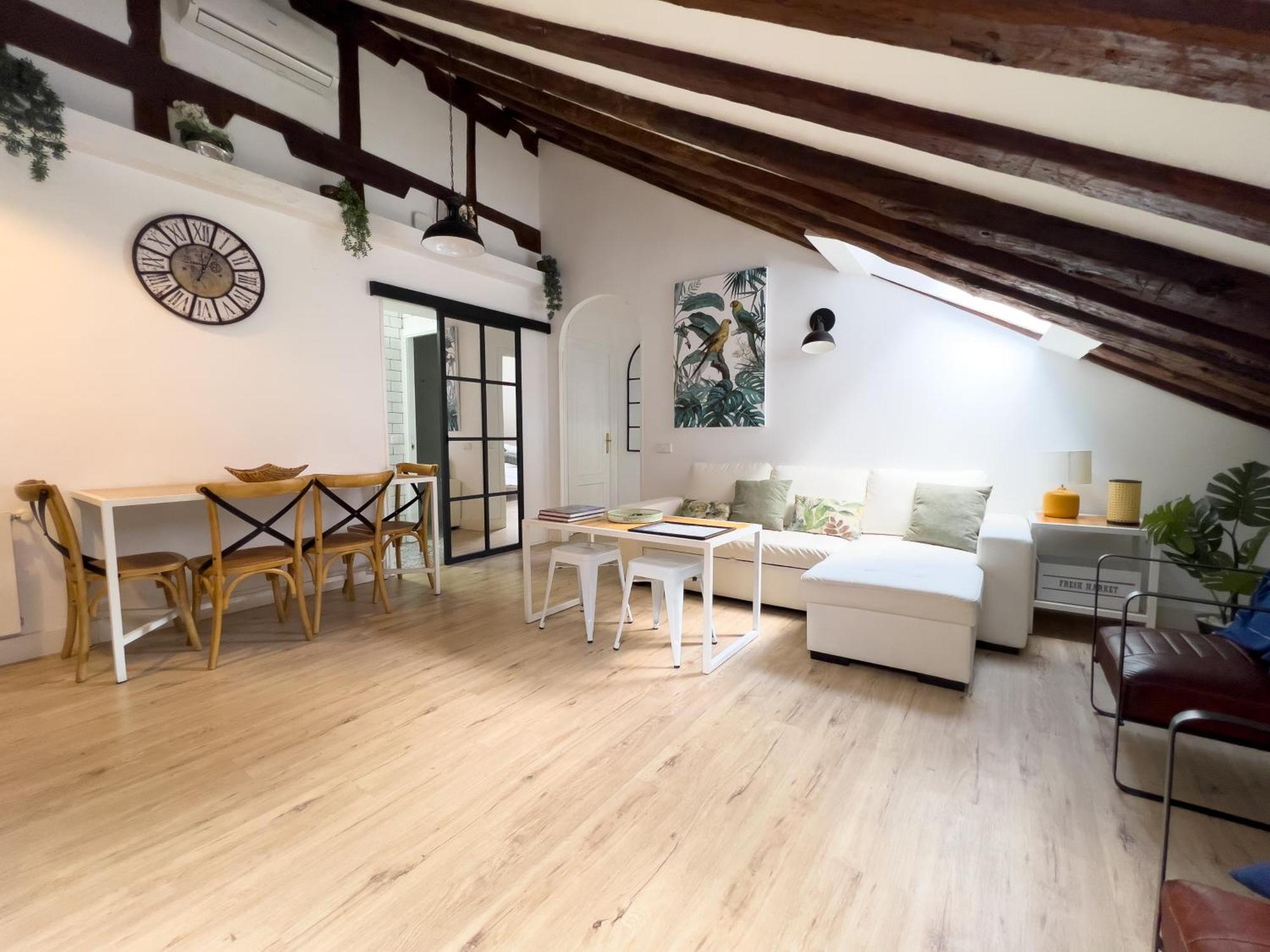 Callao Suites Мадрид Экстерьер фото