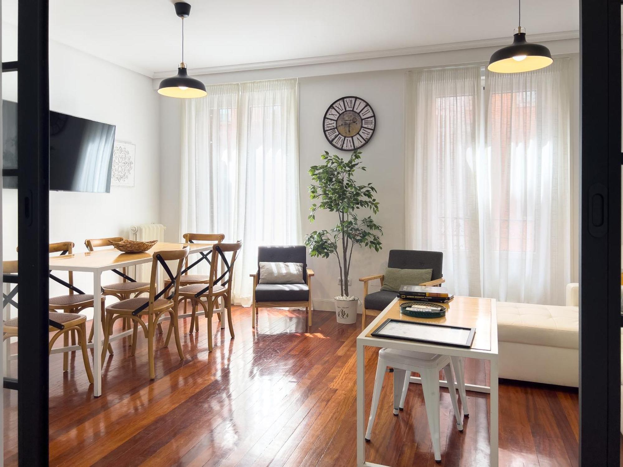 Callao Suites Мадрид Экстерьер фото